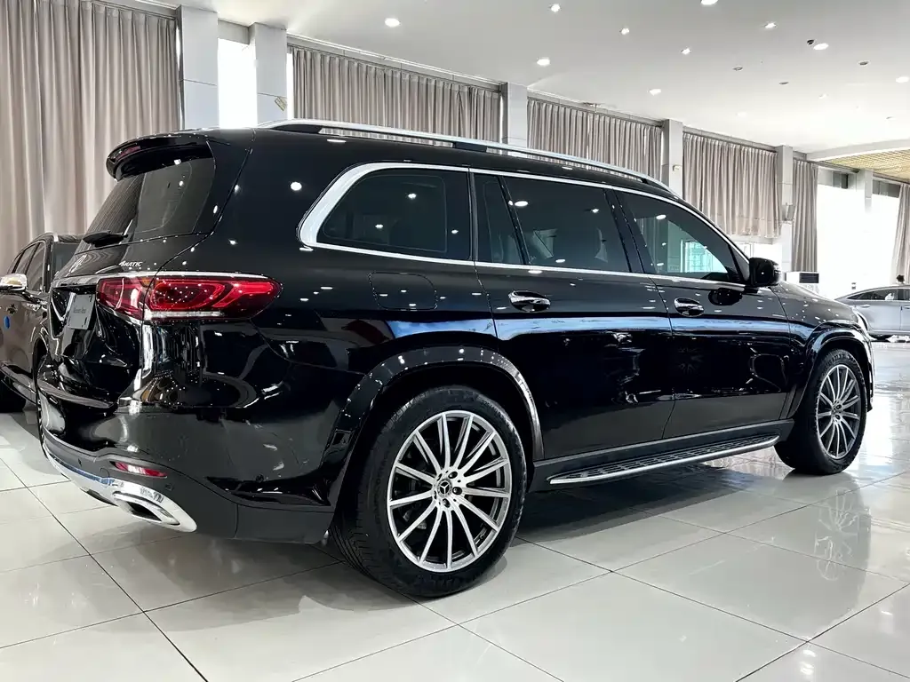Mercedes-Benz GLS — фото 4