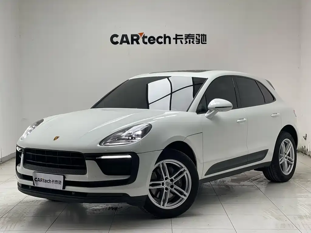 Porsche Macan — фото 1