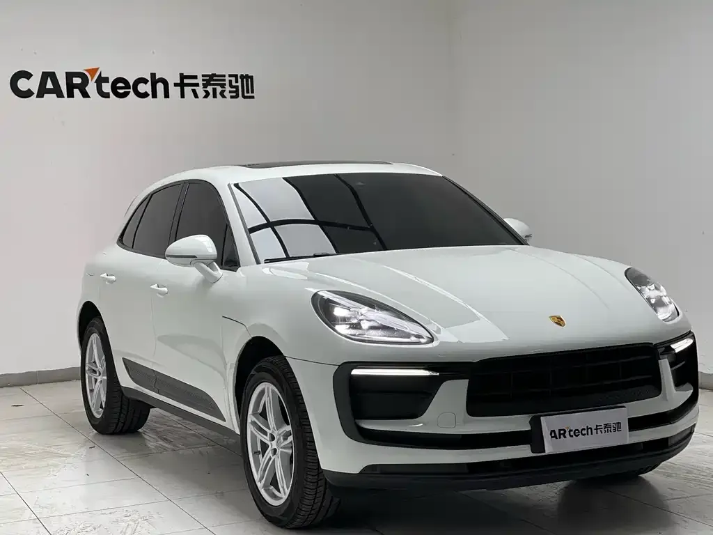 Porsche Macan — фото 9
