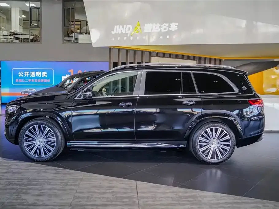 Mercedes-Benz GLS — фото 8