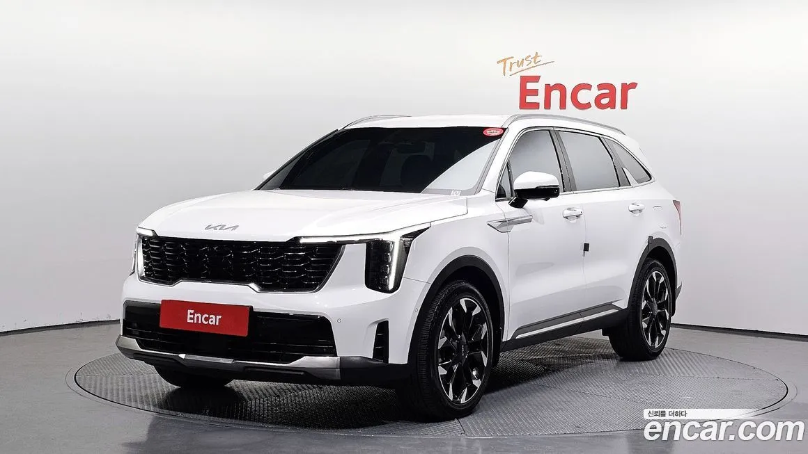 Kia Sorento — фото 1