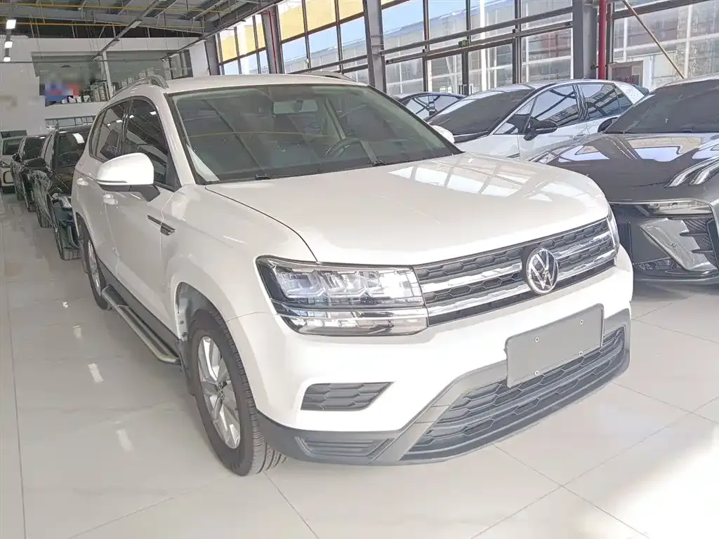Volkswagen Tharu — фото 4