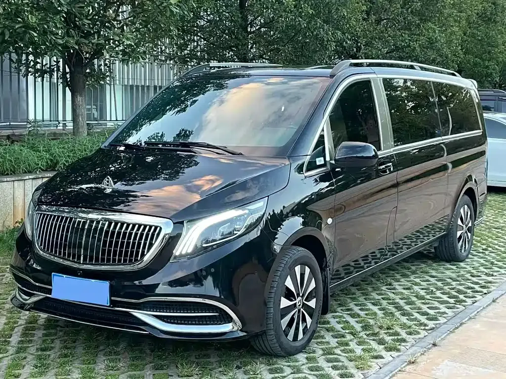 Mercedes-Benz Vito — фото 1