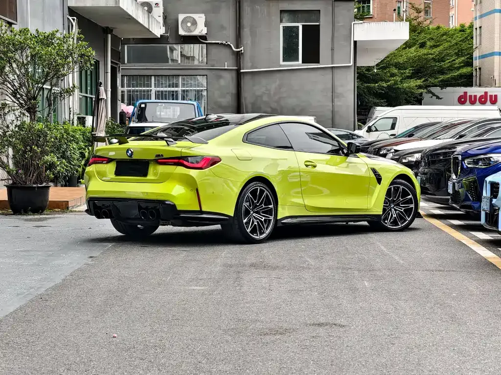 BMW M4 — фото 3