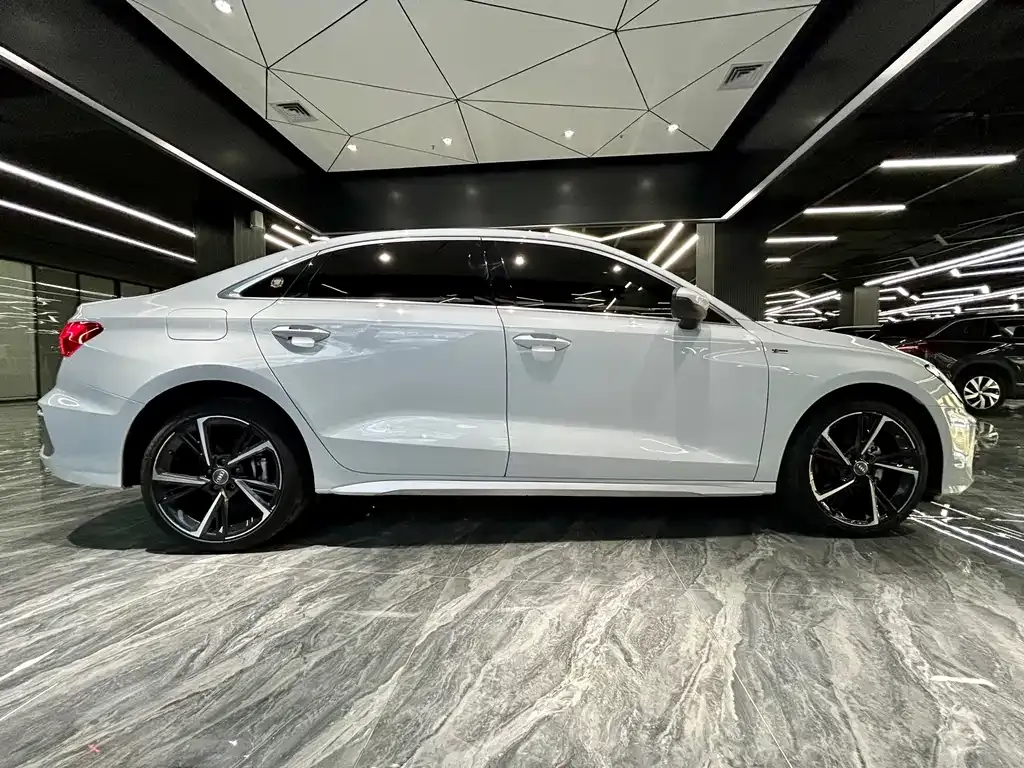 Audi A3 — фото 4