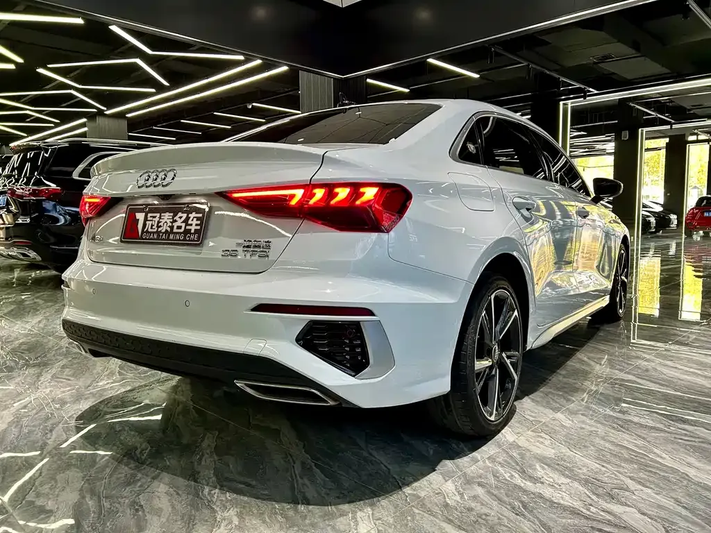 Audi A3 — фото 5