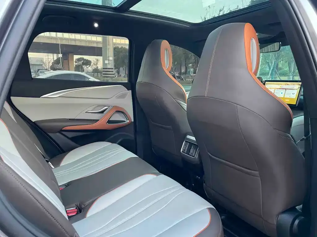 BYD Pro New Energy — фото 6