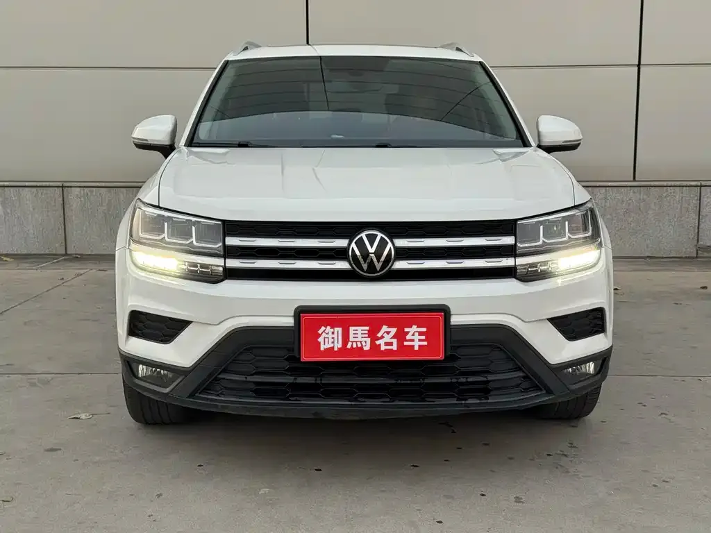 Volkswagen Tharu — фото 4