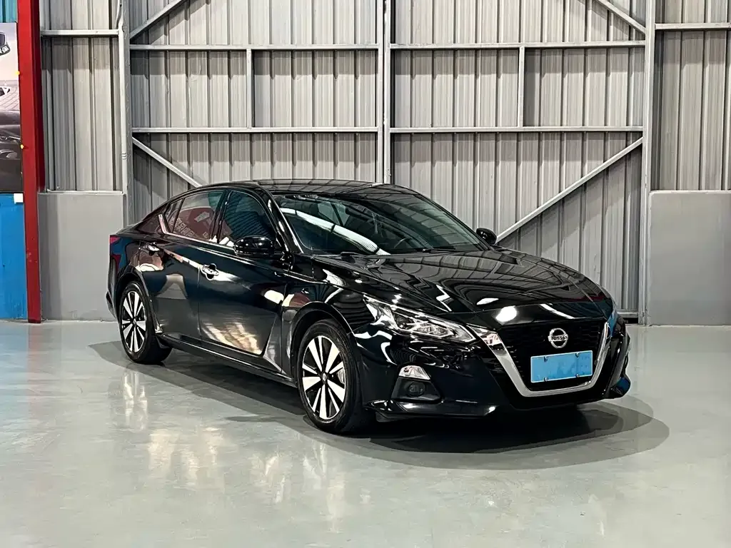 Nissan Teana — фото 3