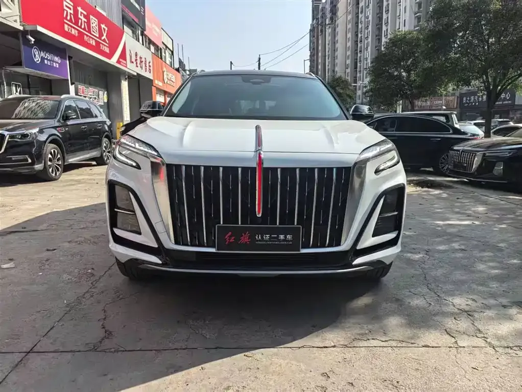 Hongqi HS3 PHEV — фото 2