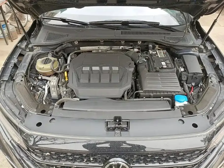 Volkswagen Passat — фото 10