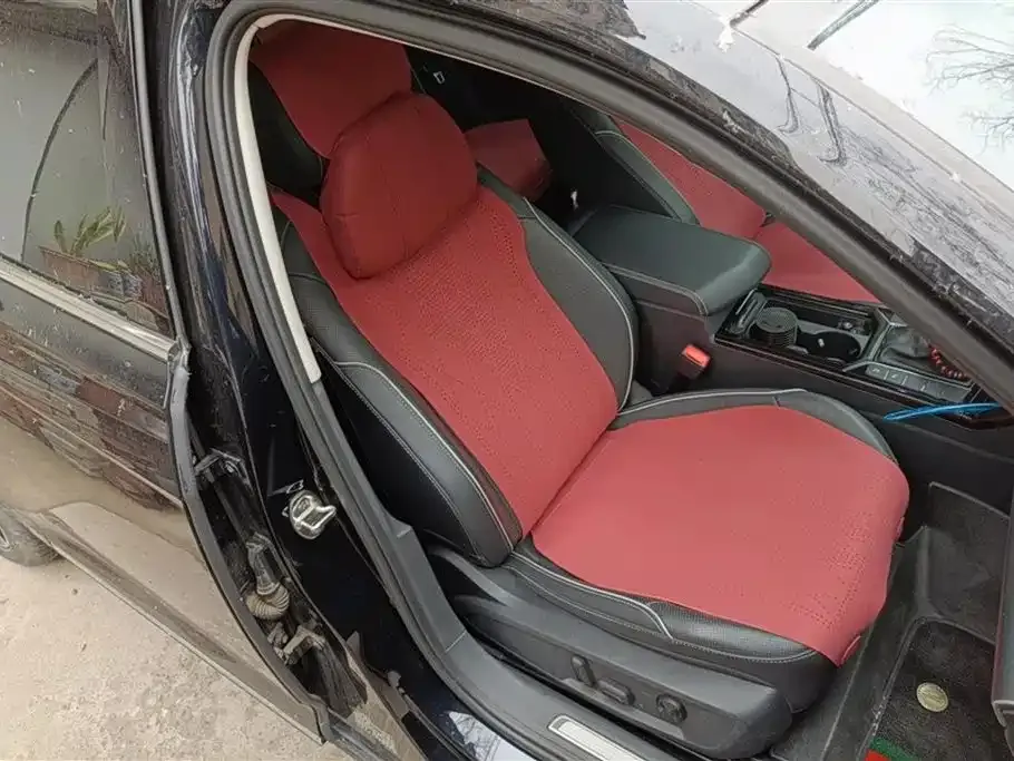 Volkswagen Passat — фото 8