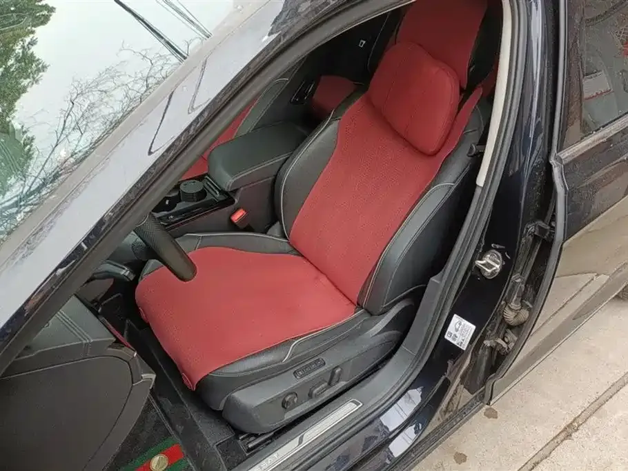 Volkswagen Passat — фото 9