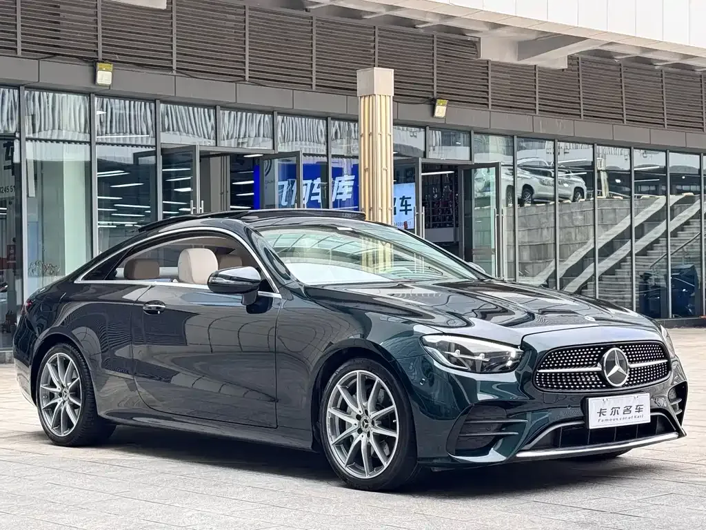 Mercedes-Benz E-Class (Import) — фото 4