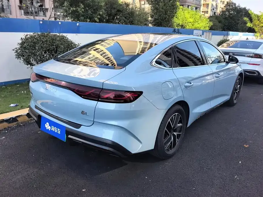 BYD Qin L — фото 3