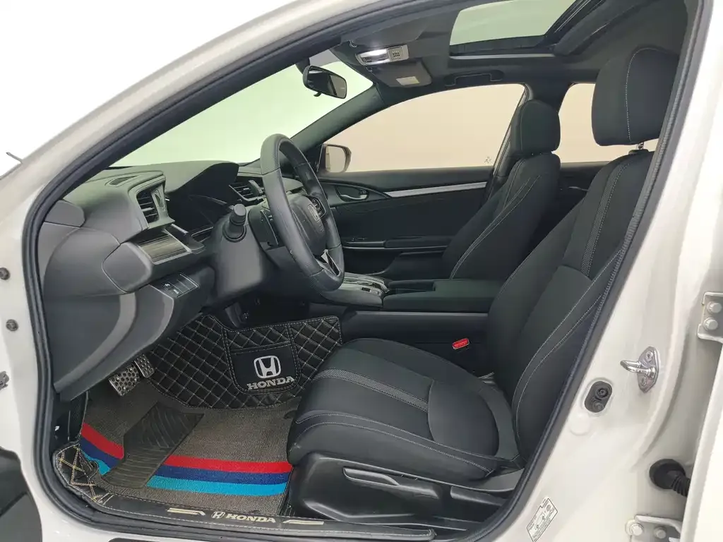 Honda Civic — фото 7