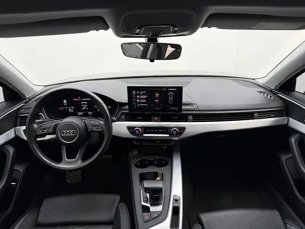 Audi A4L — фото 10