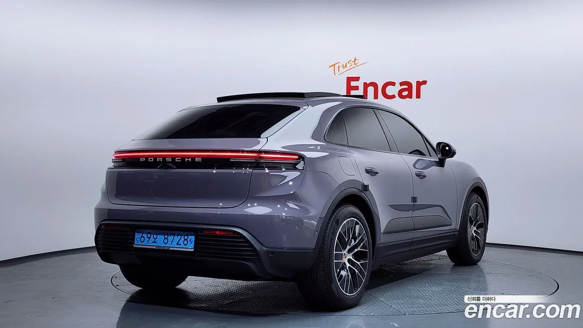 Porsche Macan — фото 2