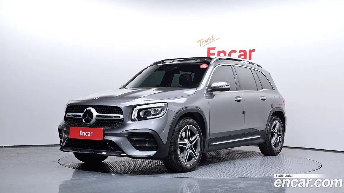 Mercedes-Benz GLB-Class — фото 1