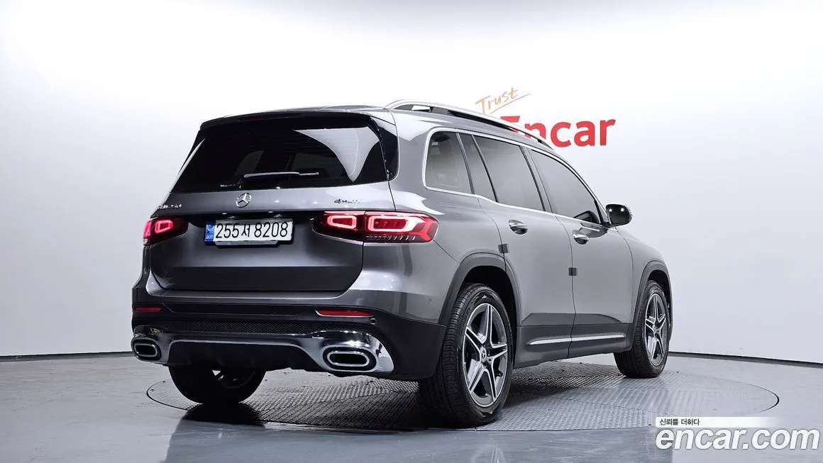 Mercedes-Benz GLB-Class — фото 2