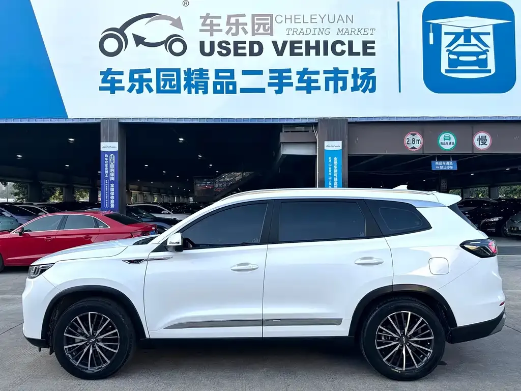Chery Tiggo 8 PLUS — фото 7