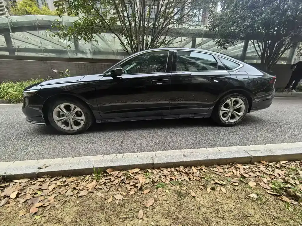 Honda Accord — фото 7
