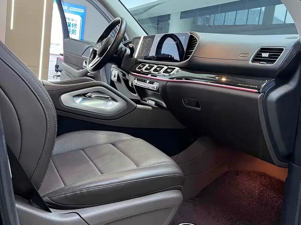 Mercedes-Benz GLE — фото 7