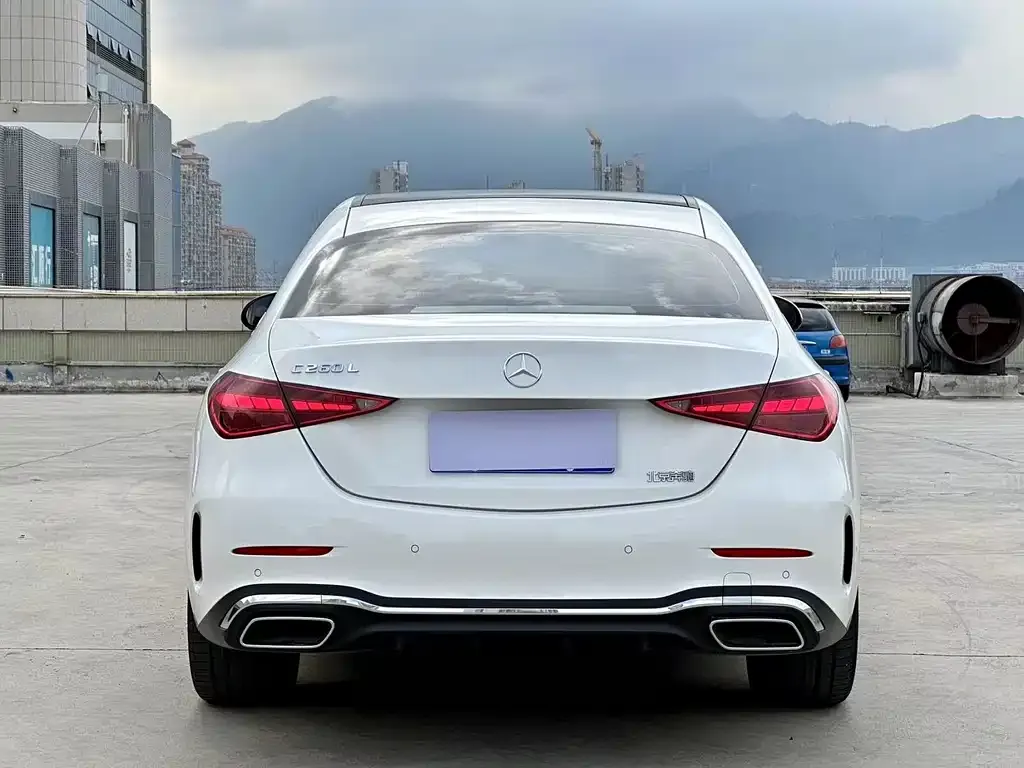 Mercedes-Benz C-Class — фото 9