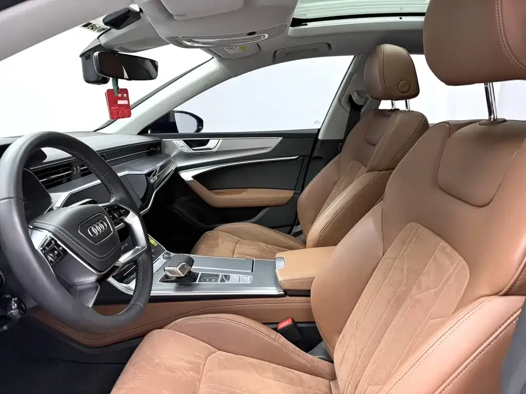 Audi A7L — фото 3