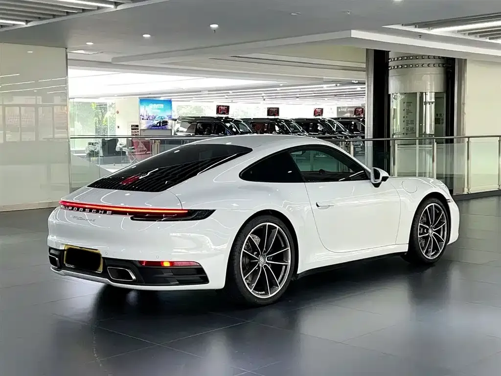 Porsche 911 — фото 4