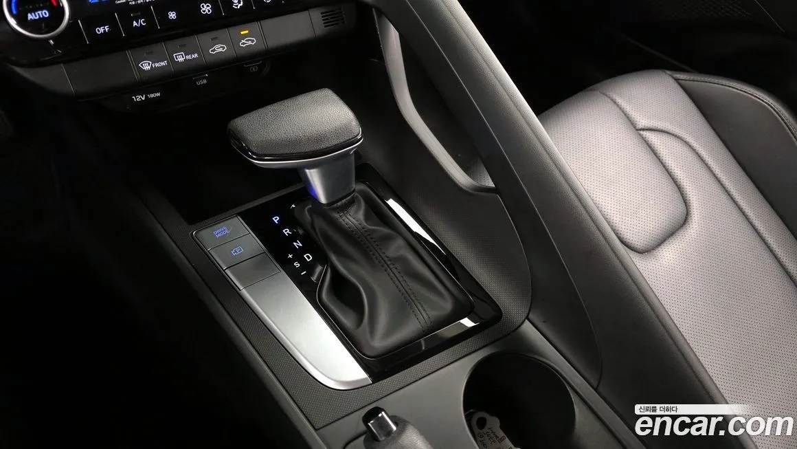 Hyundai AVANTE — фото 9