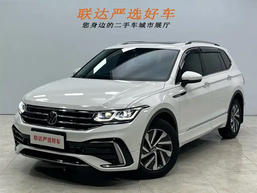 Volkswagen Tiguan L New Energy — фото 1