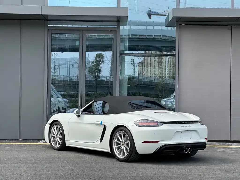 Porsche 718 — фото 4