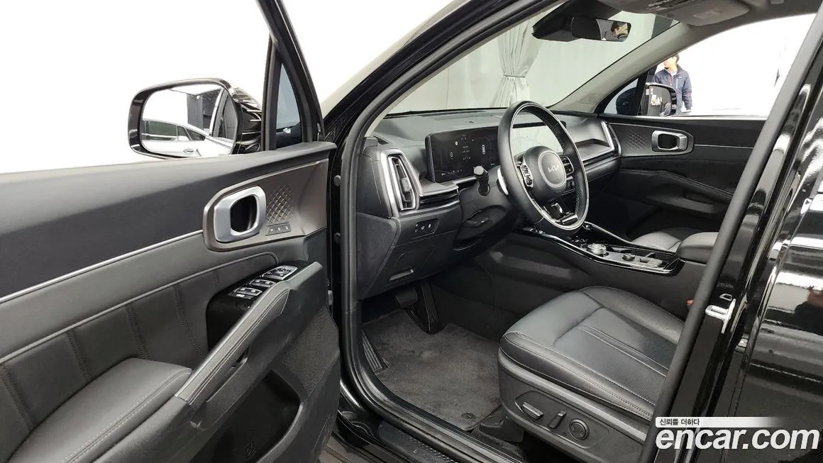 Kia Sorento — фото 10