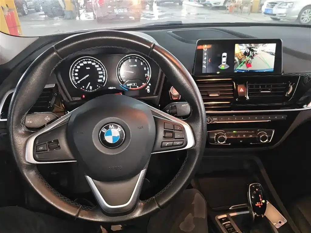 BMW 1 Series — фото 10
