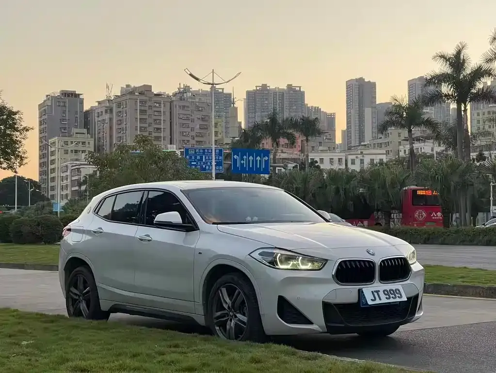 BMW X2 — фото 3