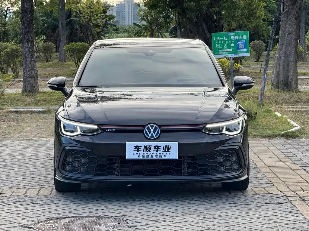 Volkswagen Golf GTI — фото 2