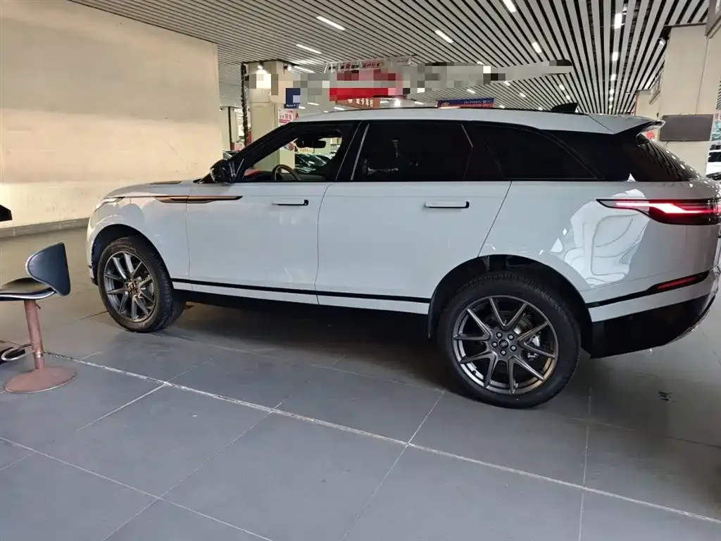 Land Rover Velar — фото 5