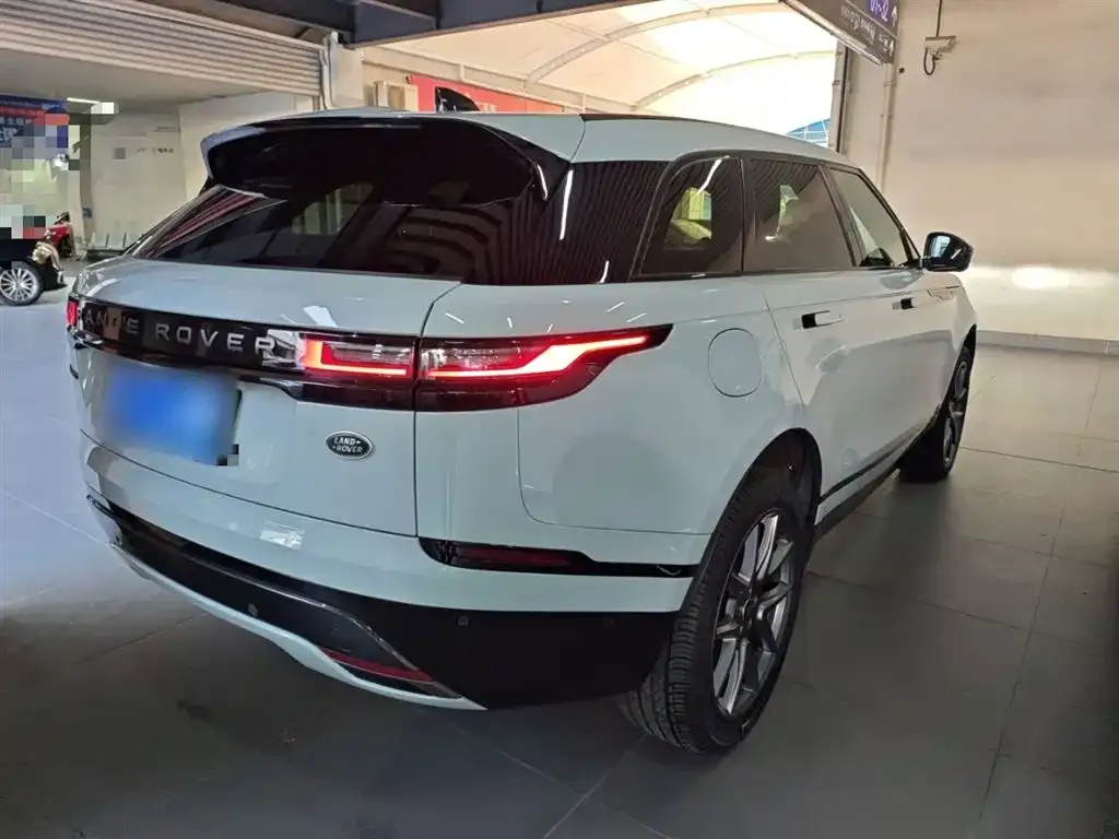 Land Rover Velar — фото 7