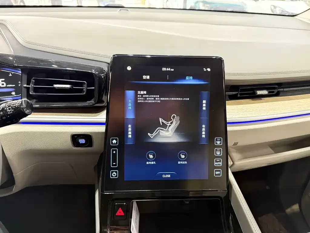 Hyundai Custo — фото 10