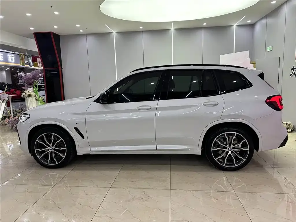 BMW X3 — фото 9