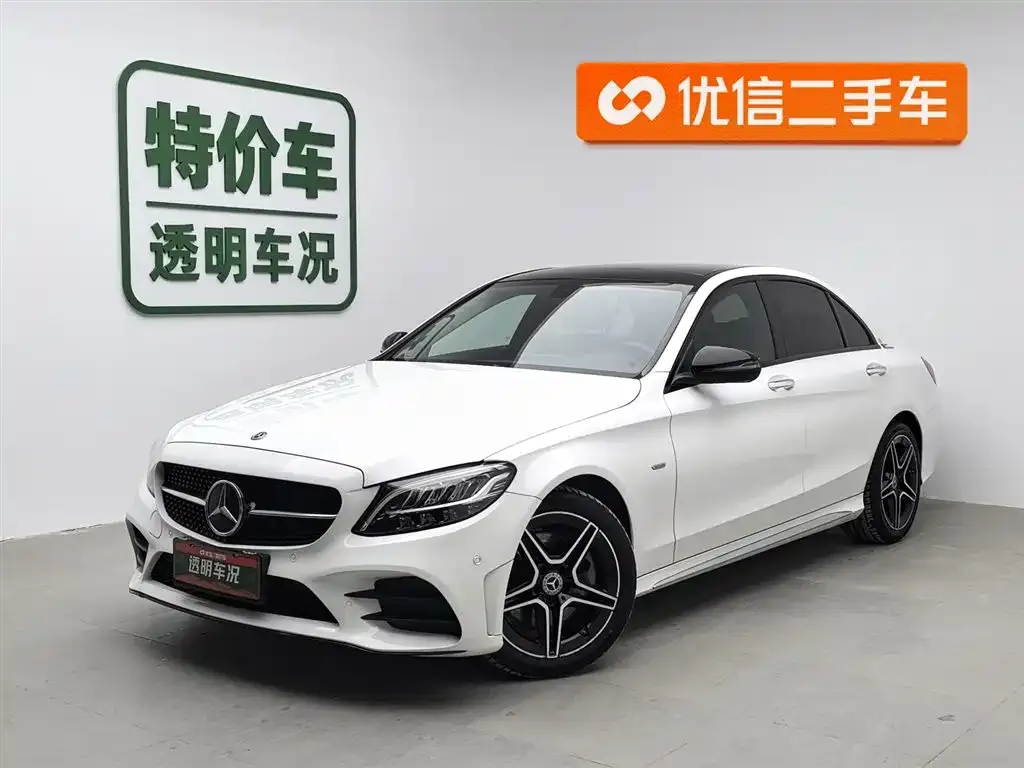 Mercedes-Benz C-Class — фото 1