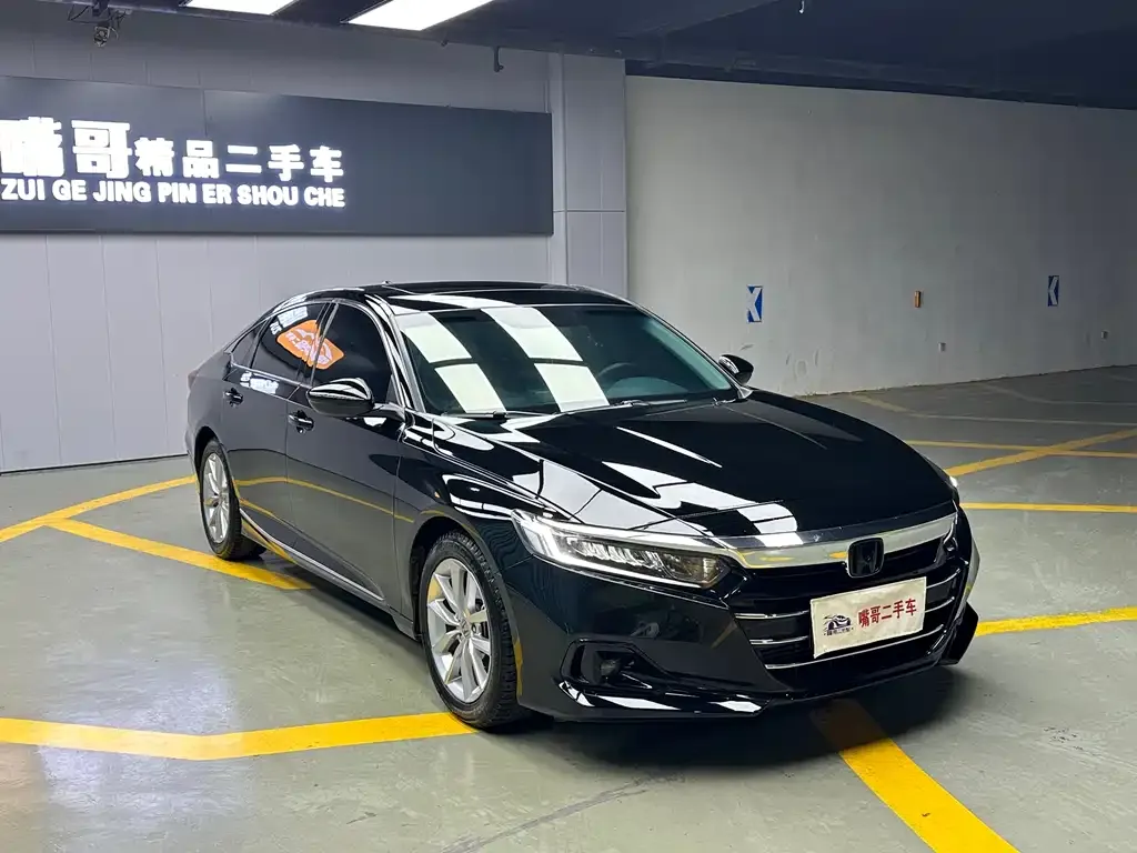 Honda Accord — фото 3