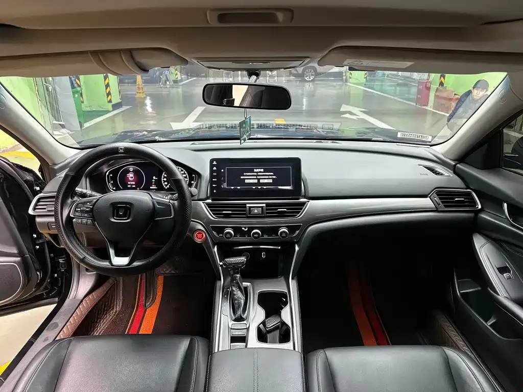 Honda Accord — фото 5