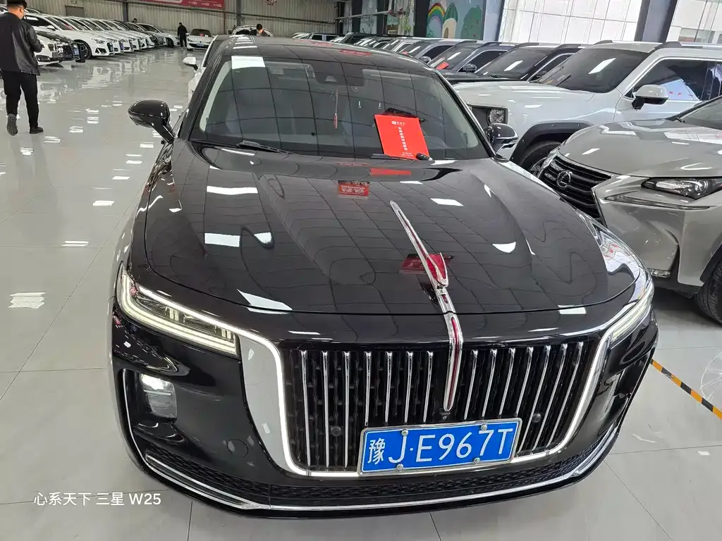 Hongqi H9 — фото 2