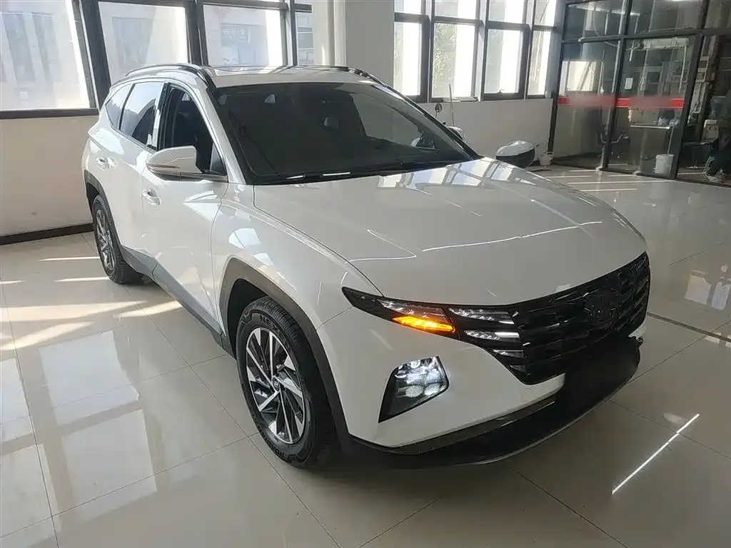 Hyundai Tucson — фото 4
