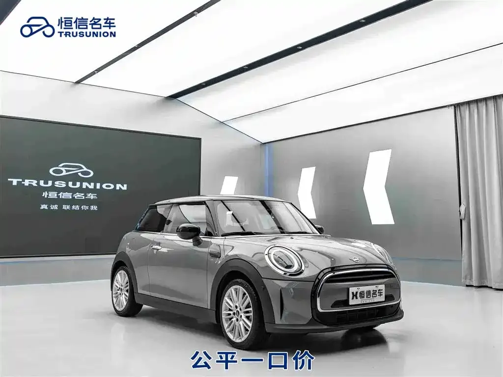 MINI Cooper (3-door) — фото 1