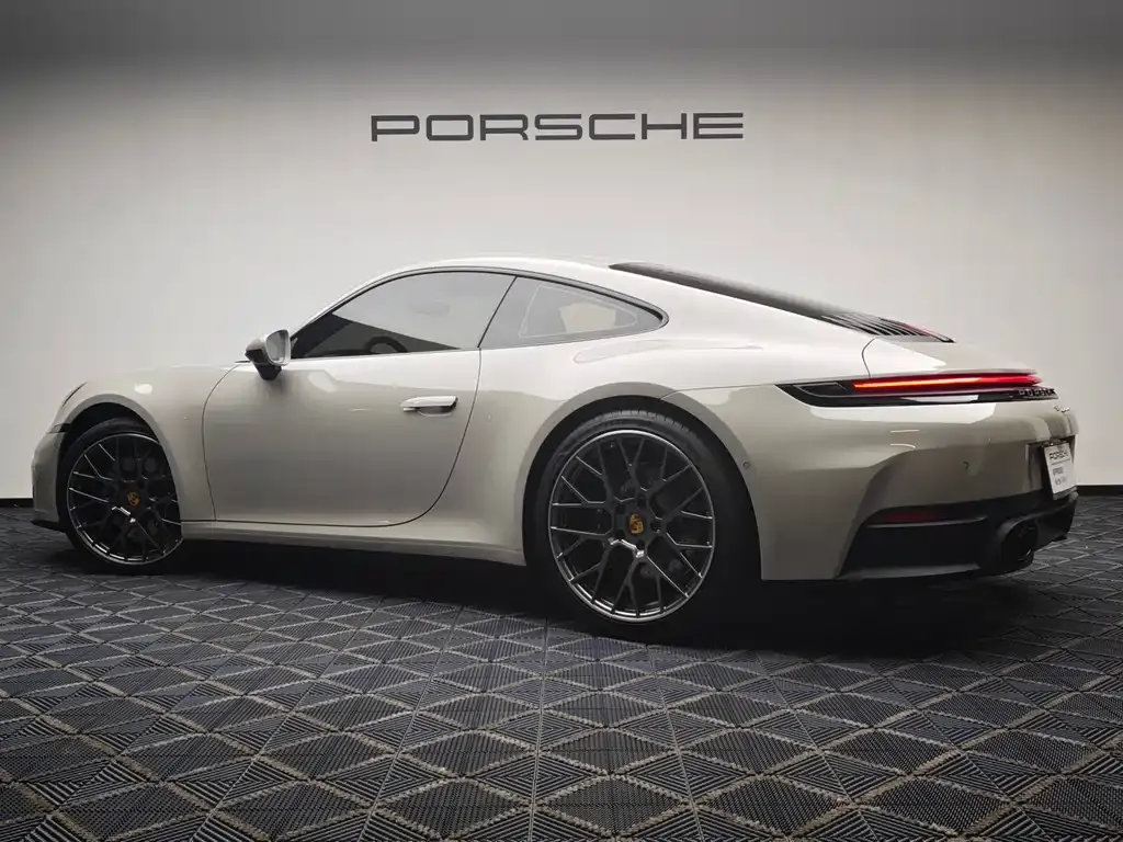 Porsche 911 — фото 9
