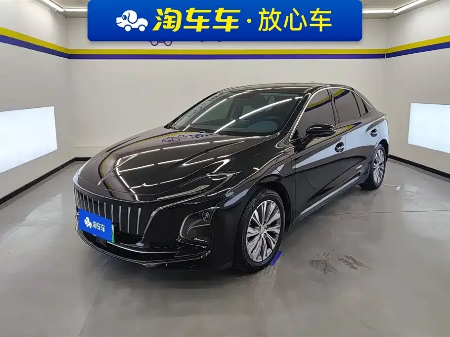 Hongqi E-QM5 — фото 1
