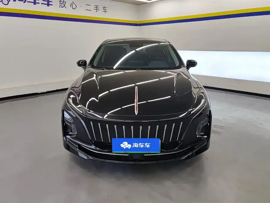 Hongqi E-QM5 — фото 2